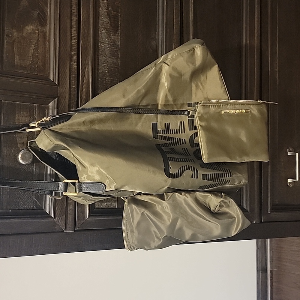 NWOT Stebe Madden relaxed bag - Picture 8 of 9